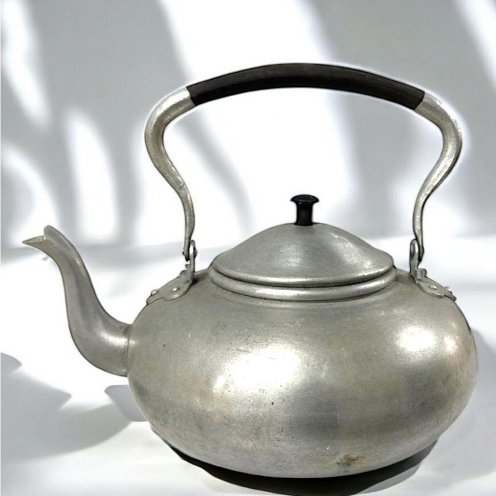 Vintage Knobler Aluminum Kettle British Colony Hong Kong Teapot